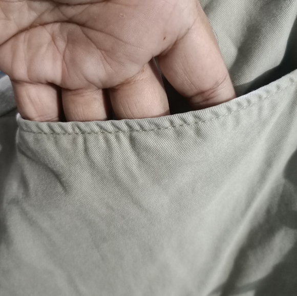 Uniqlo - Picture 7 of 14